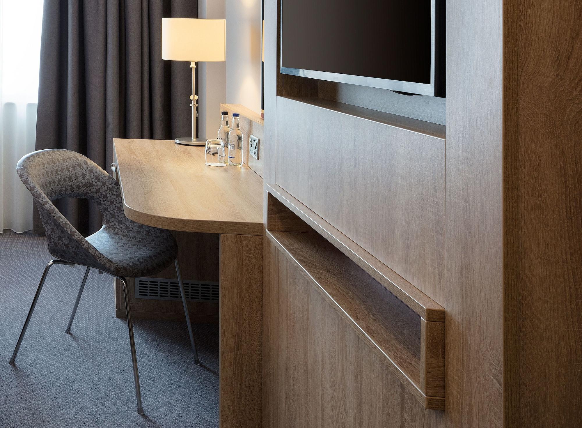 Leonardo Hotel London Watford Уотфорд Экстерьер фото