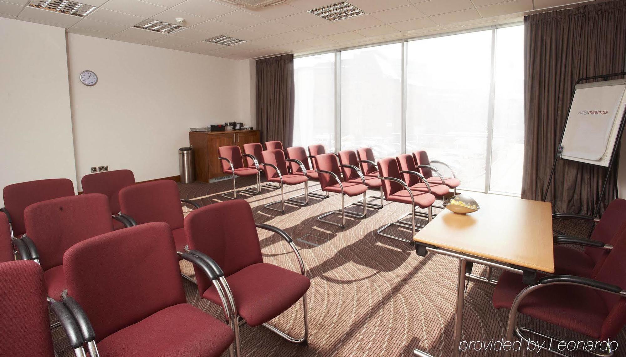 Leonardo Hotel London Watford Уотфорд Экстерьер фото