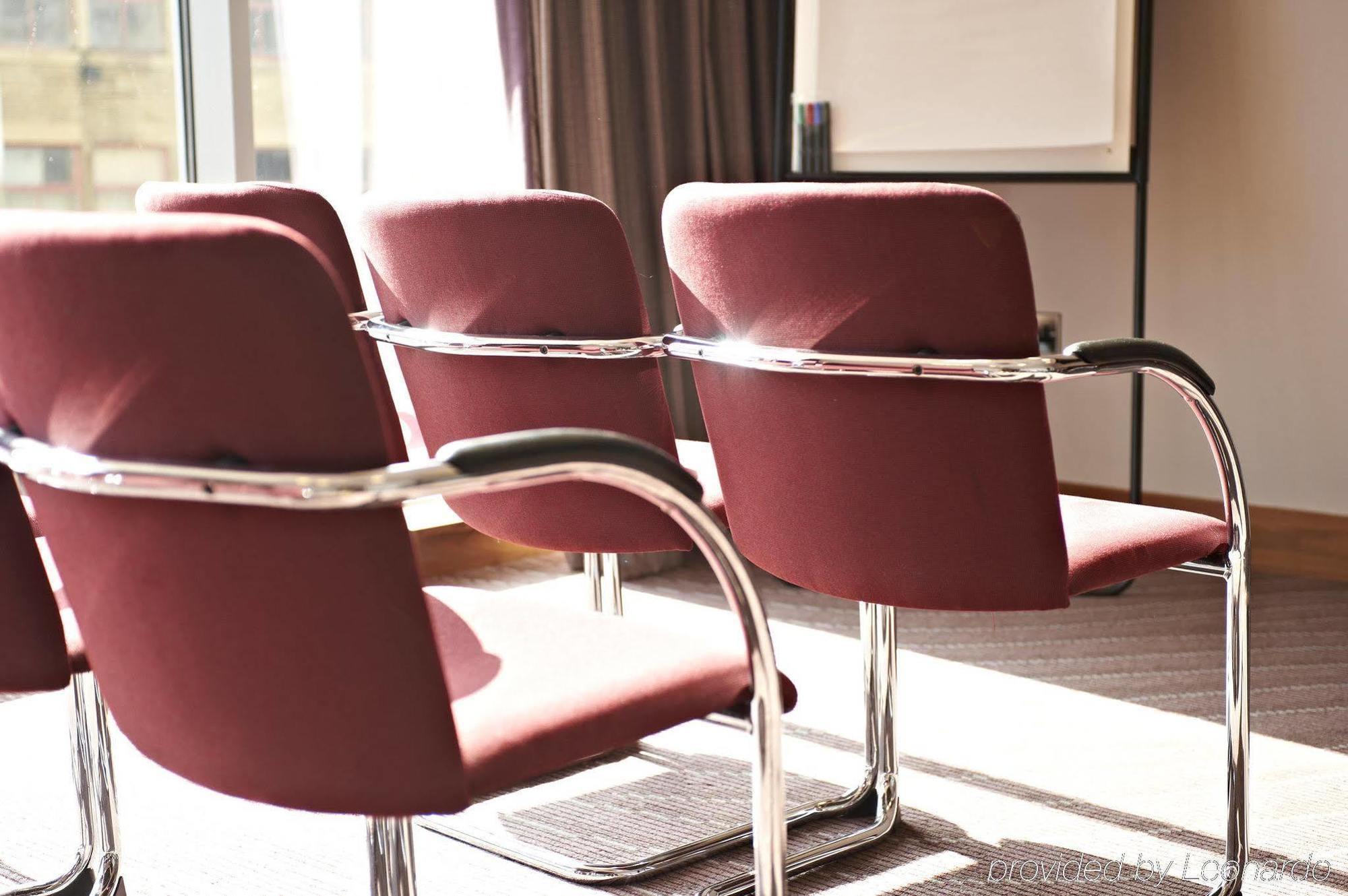 Leonardo Hotel London Watford Уотфорд Экстерьер фото