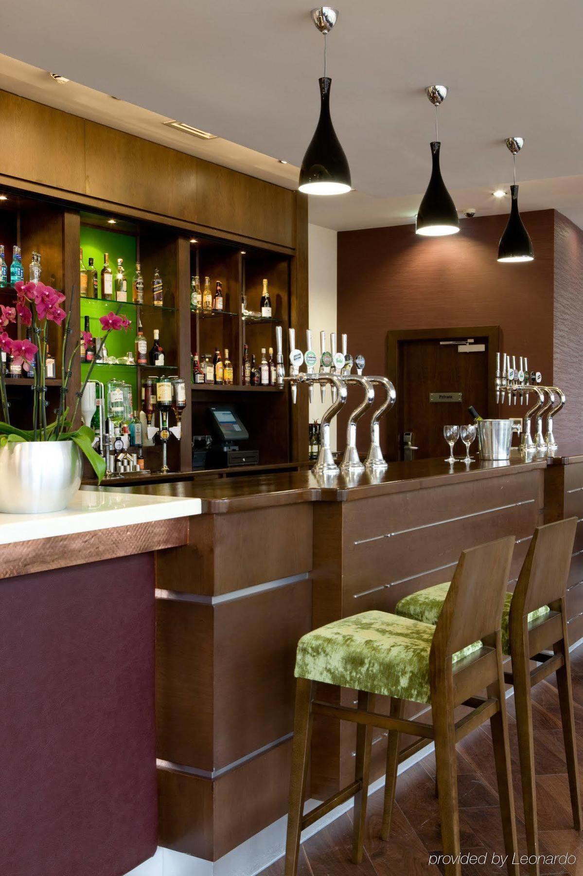 Leonardo Hotel London Watford Уотфорд Экстерьер фото