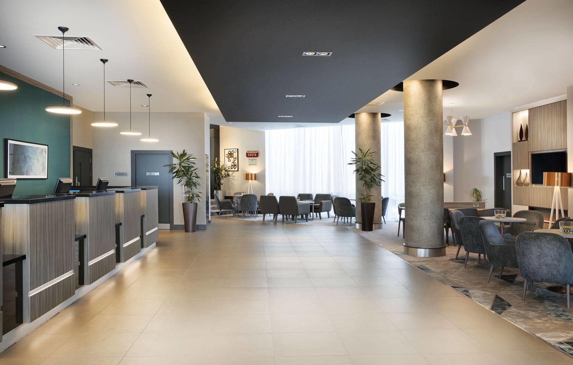 Leonardo Hotel London Watford Уотфорд Экстерьер фото